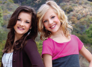 #TeamPaige and #TeamBrooke 